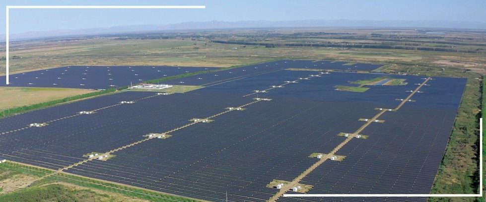 Aerial view of the Dengkou solar farm